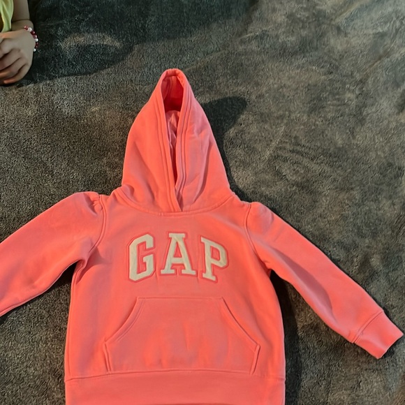 Gap hoodie for girls 2 years old size . - Picture 1 of 6